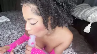 nikitalove104 10/16/2026 petite