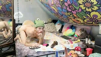 Hippie_luver solo 10-16-2026