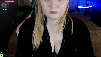 velvet_do11 cam sex 10-21-2026
