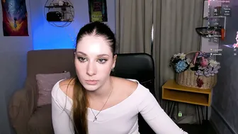Madam_ulis blonde porn chat