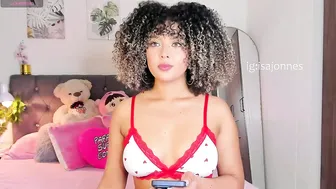 ebony_curly2 naked on cam 23-Oct-26