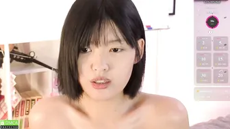 _ada_vong recorded nude video 1140977
