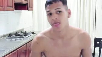 Thiago_moreira webcam video 27-Oct-26