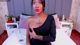 julianamiller bigass - 24 July 2025