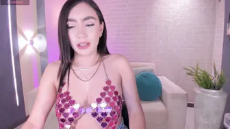 melodyroberts 18 on cam