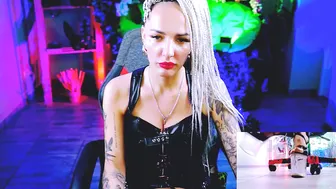 monicamaxwel heels cam girl