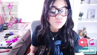 _nahom_ recorded nude video 117974