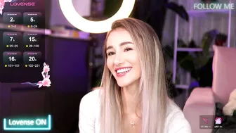 Emilyraymont sex cam chat naked