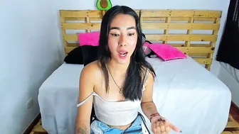 natalia54_ (07-25-2025)
