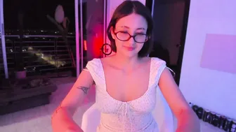 vandalovee recorded nude video 118778
