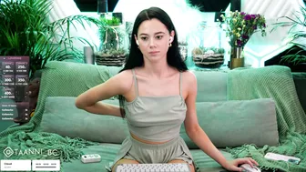 Taanni_bc hot live cam video 28 July 2025