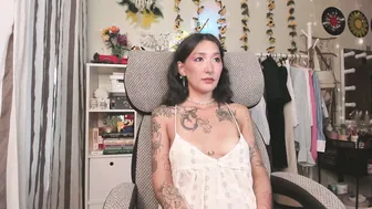 Kellyasian (07-28-2025)