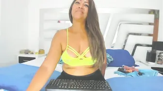 saraajhons cam girl chat (07-27-2025)