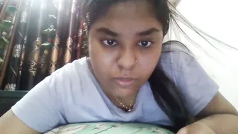 Anydanyg 27-Jul-25 webcam video
