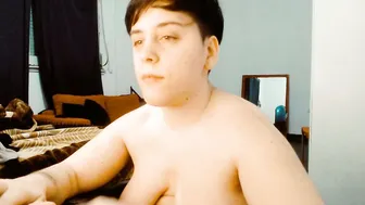 Almondonwheels porn cam (07/28/2025)