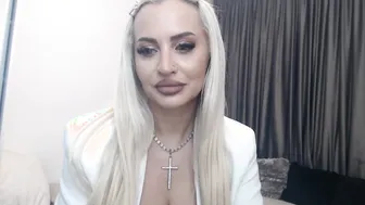 lovelyblondyxxx recorded nude video 12212