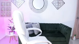 naomii_campbell_ recorded nude video 120051