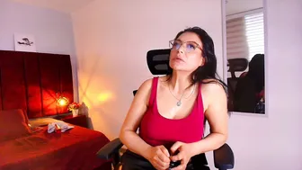 zuzana21 28-Jul-2025 milf