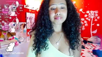 Maite_loves on live cam 29 July 2025