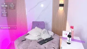 Miss_dorothy_ young webcam video