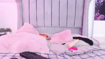 paris_hot12 cam show 30-Jul-25