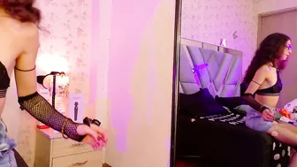 Queenjenn__ webcam (07-30-2025)
