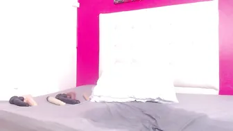 tiny_whore18 chat sex 01 August 2025