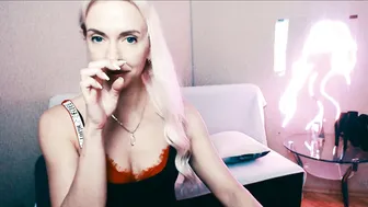 cute_smile_shy recorded nude video 125008