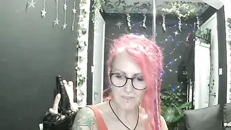 Saucysky tattoo webcam video