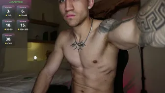 latin_green_eyes_ recorded nude video 125303
