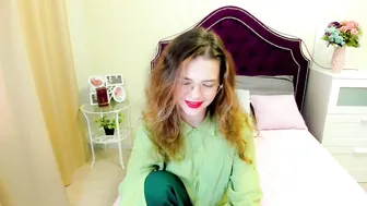Valeriya_land amateur webcam video (08/01/2025)