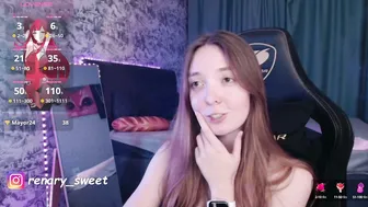 Renary_sweet feet cam girl