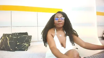 Tyra_fox lovense - 08/02/2025