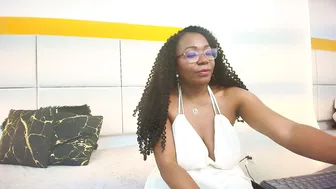 Tyra_fox lovense - 08/02/2025
