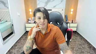 Karolandluna nude cam video - 02-Aug-2025