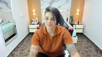 Karolandluna nude cam video - 02-Aug-2025