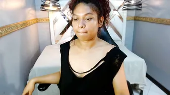 nahomi_tyler anal naked