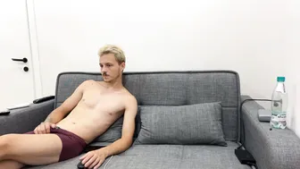 lessproper cam porn (08/03/2025)