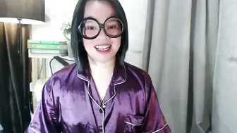 Joanagorgeous new video