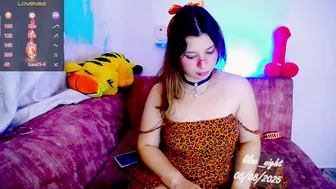 Lilac_night live on cam cam show