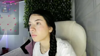 sammi_sweet_ 06-Aug-25