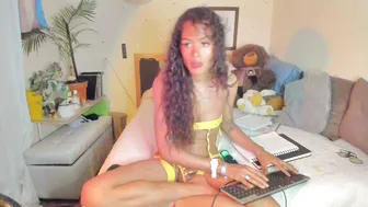 sophielondono21 recorded nude video 131630