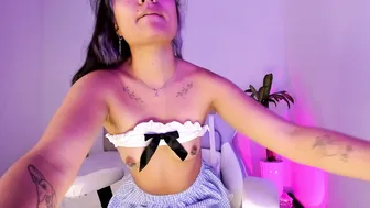 nahia_low recorded nude video 132130