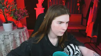 aliceinredsquare nonude hot webcam porn