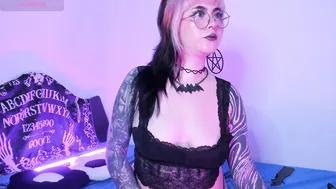 hallucigenia_sparza recorded nude video 132410
