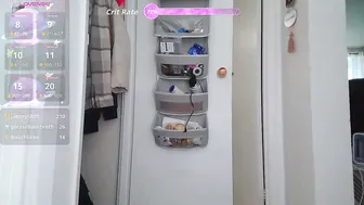 Kittyymaze posing on cam chat cam porn