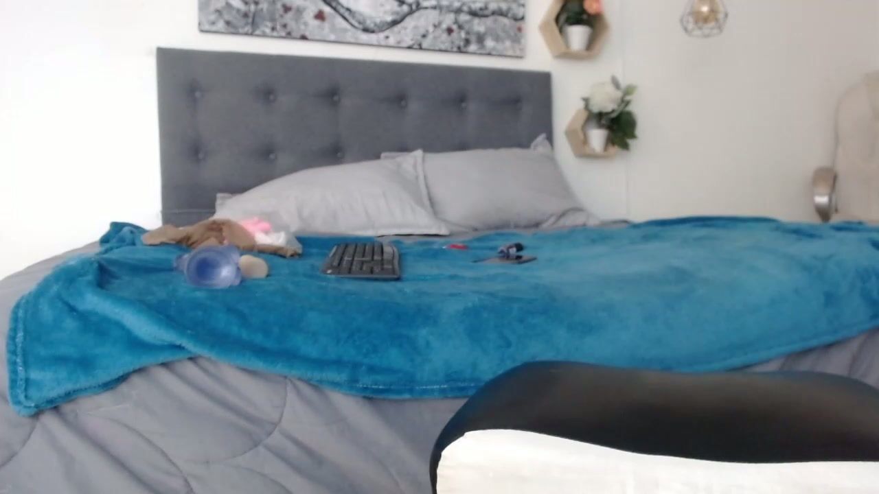 Mysterious_girl42 milf 08-06-2025