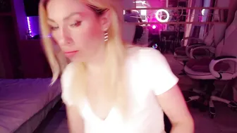Nicole_g0ld_ 07-Aug-2025