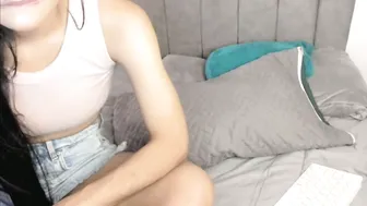 Sarah__bigboobs squirt cam