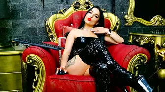 vivianreeve smoke - (08/07/2025)